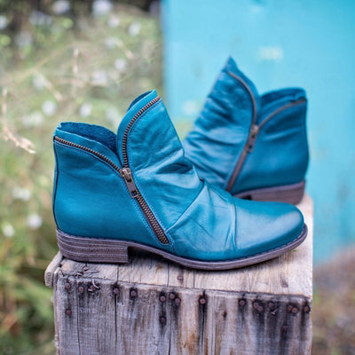 Vega™ | Botas Elegantes con Cierre