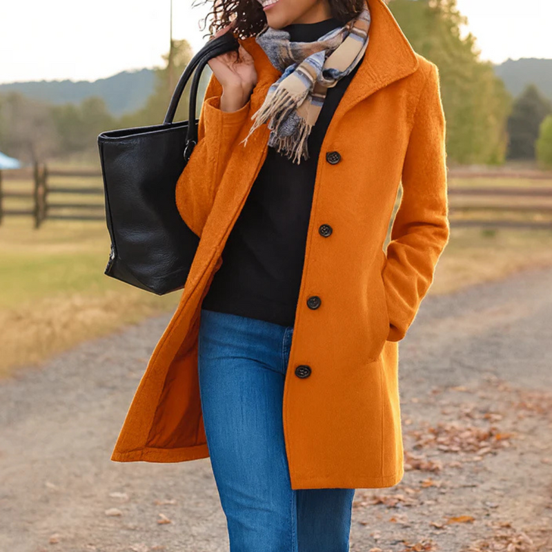 Andrea | Elegantly Tailored Coat