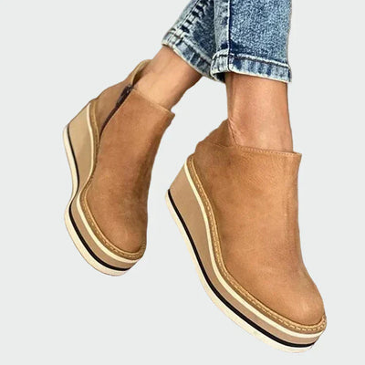 Celia | Elegantes Botines de Cuero Camel con Plataforma