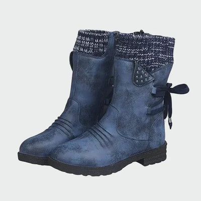 Victoria | Botines de Gamuza Azul con Detalles de Tricot