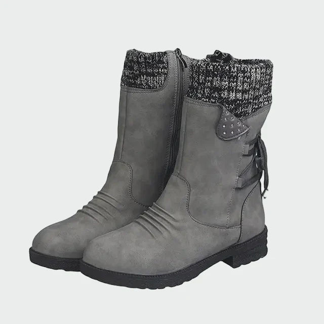 Victoria | Botines de Gamuza Azul con Detalles de Tricot