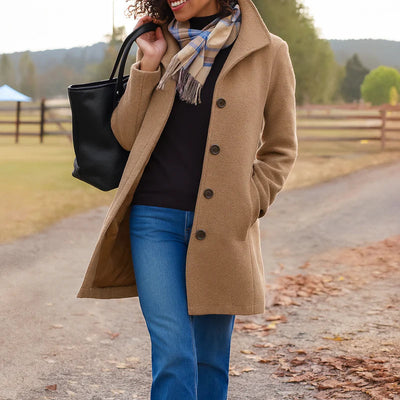 Andrea | Elegantly Tailored Coat