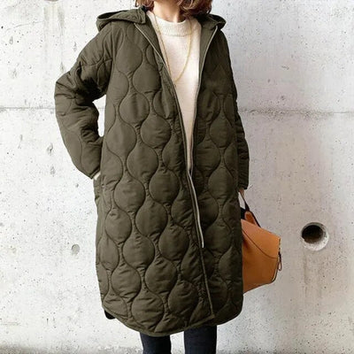 PRISCILLA™ | Parka con Capucha y Detalles Elegantes