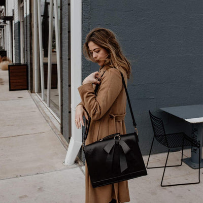Brenda™ | Bolso de Hombro con Nudos Decorativos