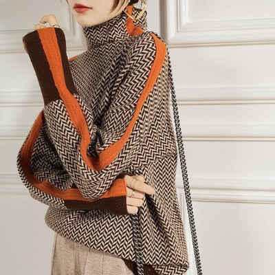 Beatriz | Suéter de cuello alto con llamativas rayas contrastantes