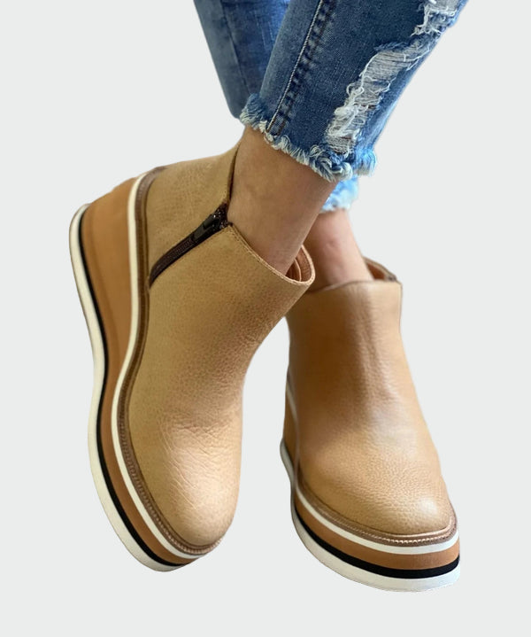 Celia | Elegantes Botines de Cuero Camel con Plataforma