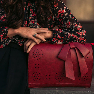 Brenda™ | Bolso de Hombro con Nudos Decorativos