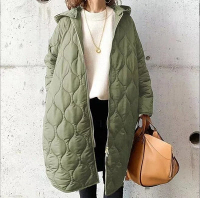 PRISCILLA™ | Parka con Capucha y Detalles Elegantes