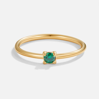 Anillos de oro con gema de nacimiento
