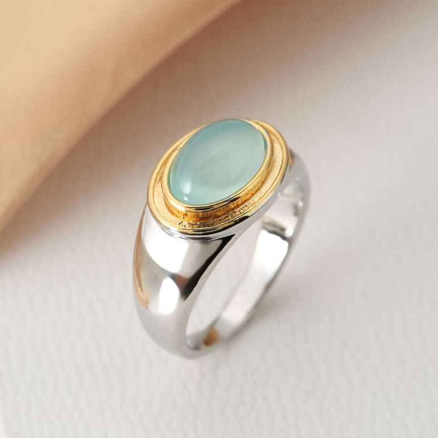 Danna - Anillo Vintage con Granate Verde