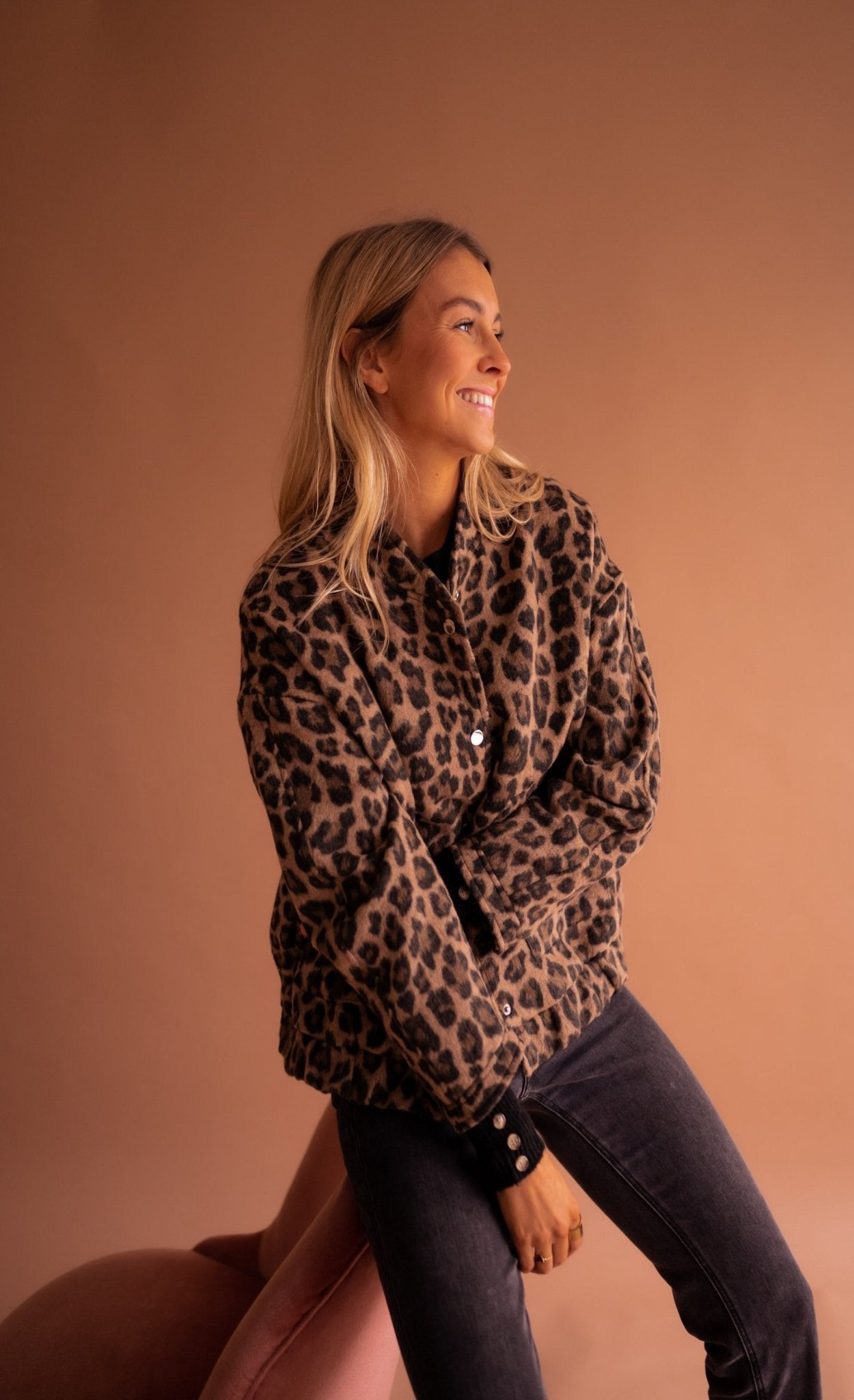 Chiara™ | Chaqueta Corta con Estampado de Leopardo