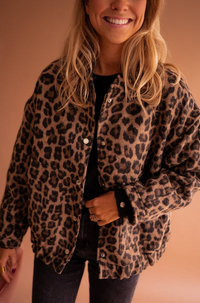 Chiara™ | Chaqueta Corta con Estampado de Leopardo